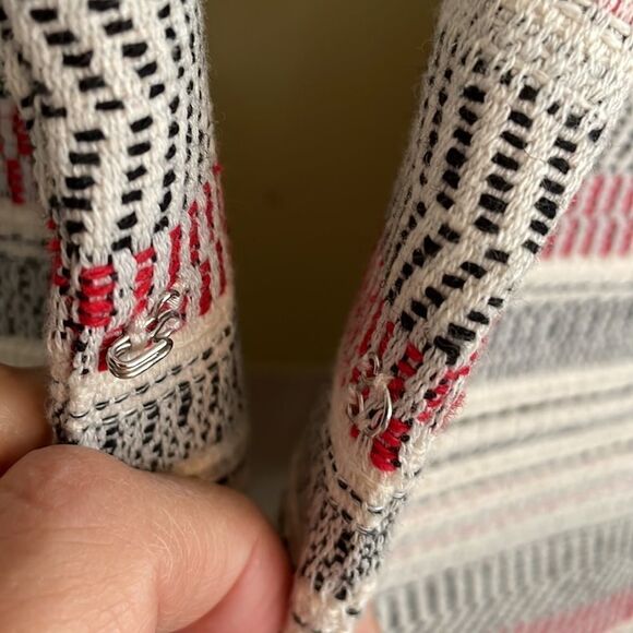 BCBGeneration striped thick knit vest - Picture 4 of 7